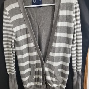 American Eagle Cardigan